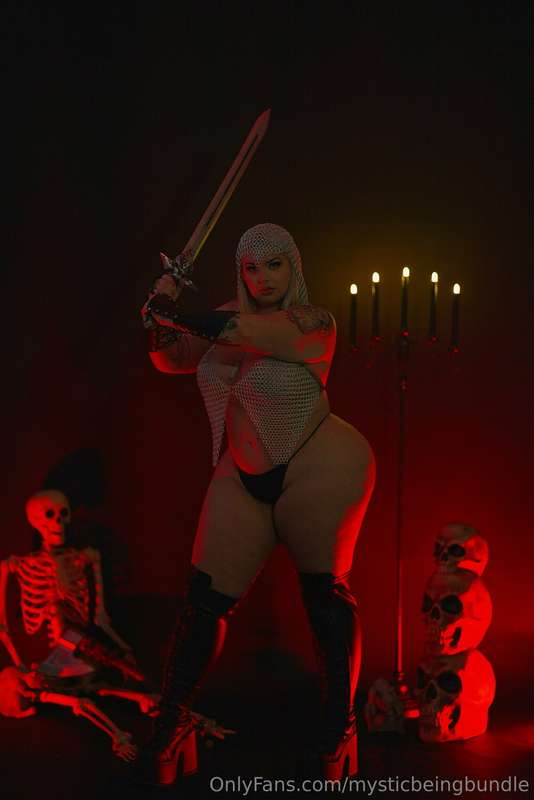 day 16 of 31 days of halloween 🎃 - medieval mystic 🗡️ 2
