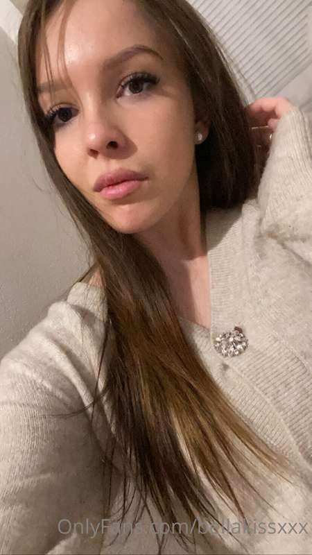 Bellakissxxx - Onlyfans - 09 Jan, 2022