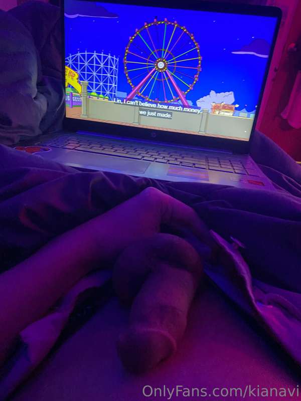 Chilling and watching tv in bed atm 4