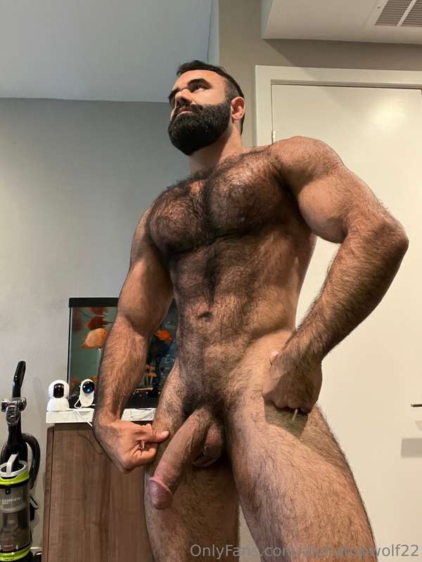 Daddy says on your knees 😈  “Like” if you wanna taste this m.. 1