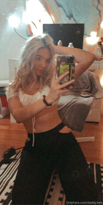 let me be your fking slut babe
