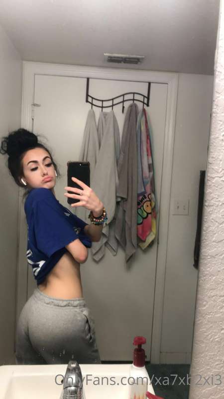 Dm me to see it with the pants off ;)