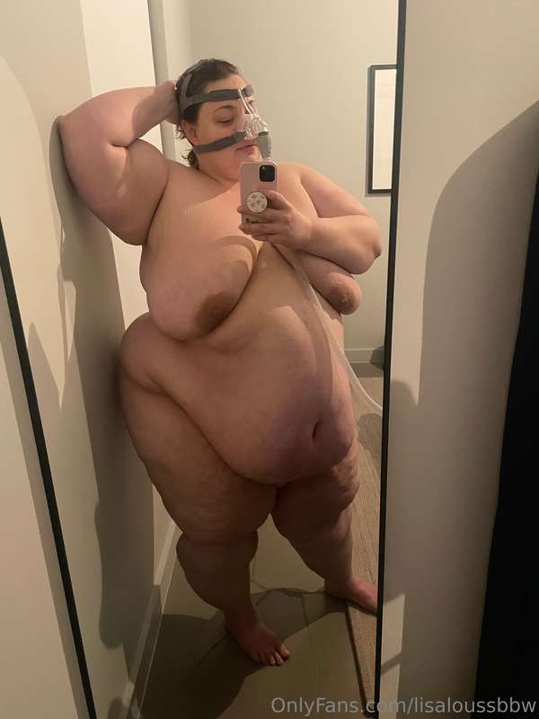 While putting my CPAP mask on I noticed a full length mirror..