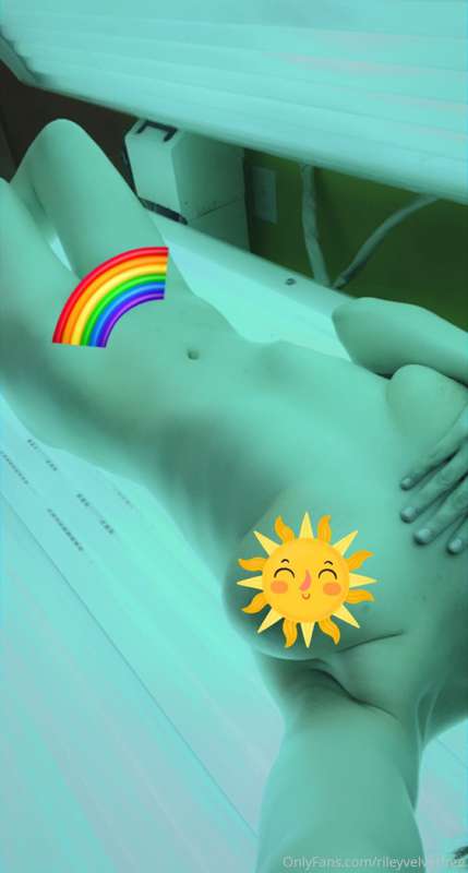 Rileyvelvetfree - Onlyfans - 09 Mar, 2021