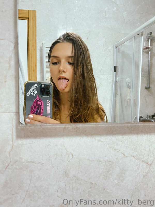 Morning shower gives energy and charge💦💦💦
I think, morning m..