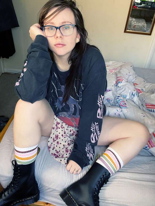 I got new boots for myself as a Christmas present and to che.. 5