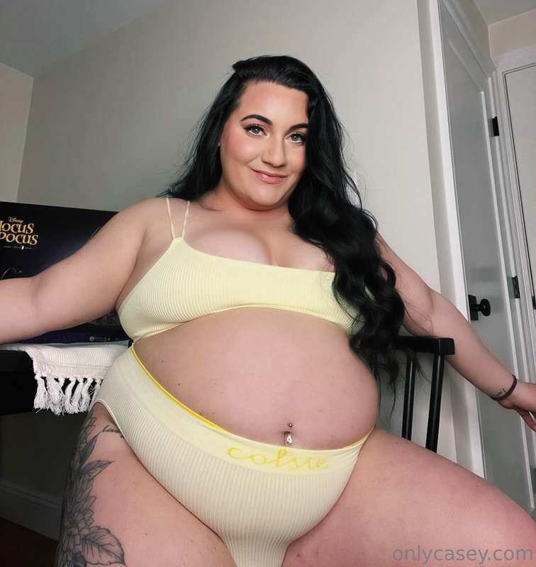 Thicker than ever 🥵🍟💛 4