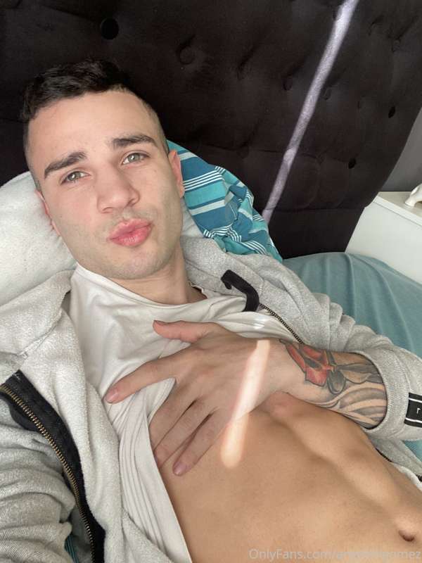 Angelokgomez - Onlyfans - 24 Mar, 2021 2