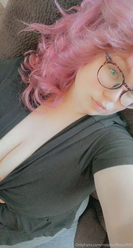 Sorry I have been silent! More content coming soon 💋💋