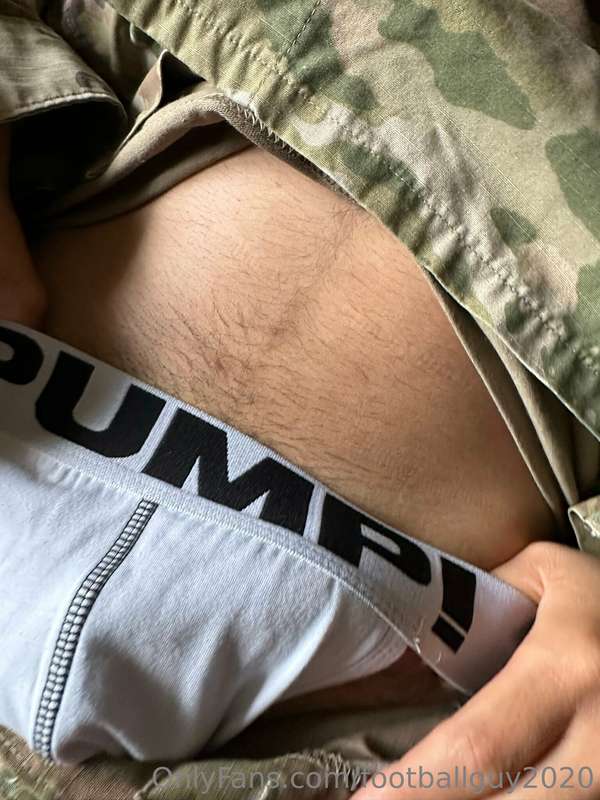 As promised - the full photo set of the private showing off .. 19