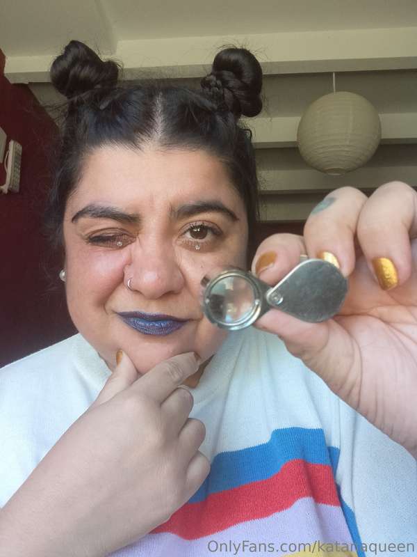 I brought a magnifying glass today… but even with it, I stil..
