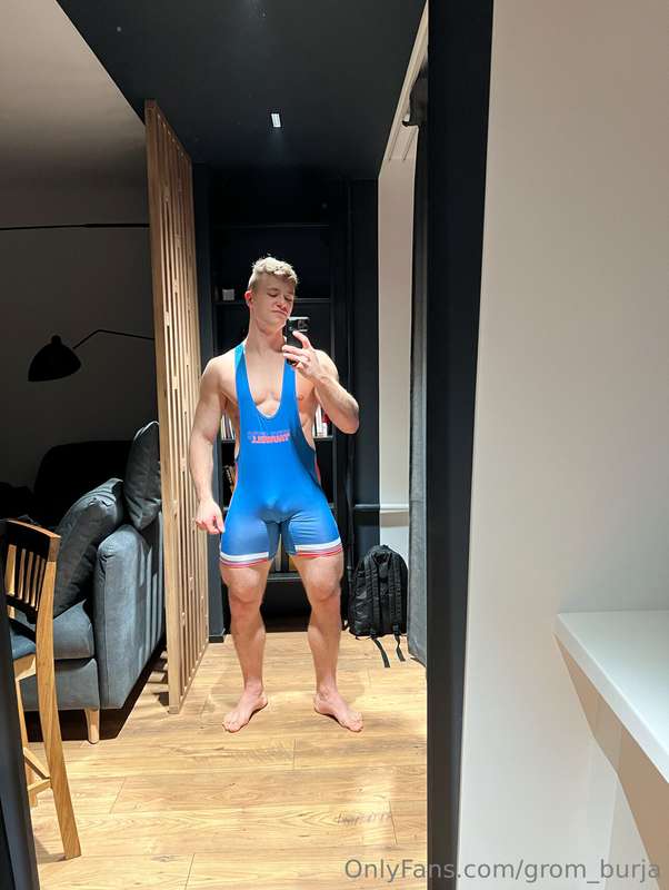 [ wrestling stuff😏😈 ]
.
.
On my OF you can see videos of me .. 1