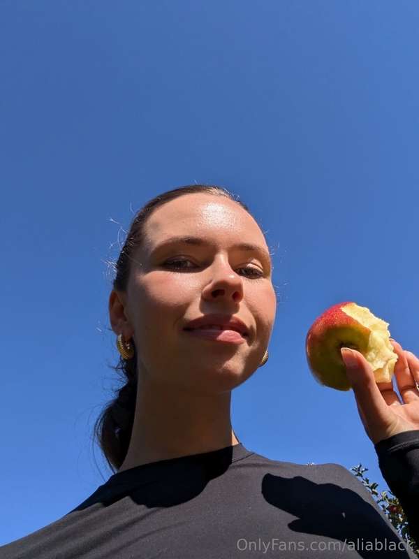 Some moments from fall in New York! Apple picking, visiting .. 3