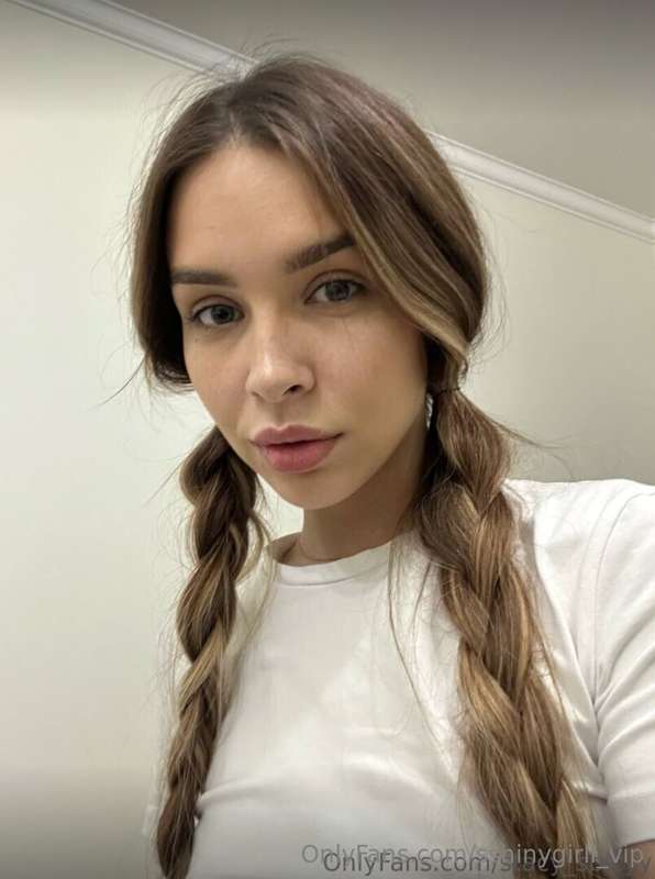 FREE NOW This cutie is online and horny!!! 🥵😈 @stacy_spicyy ..