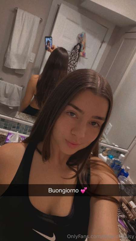 😘