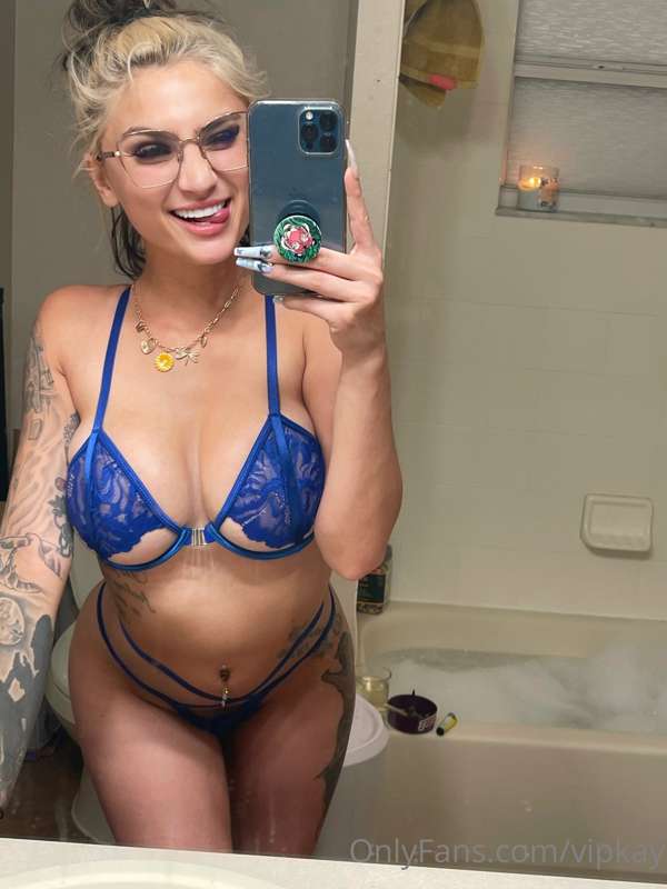 Want a taste of my tiny pussy?👅