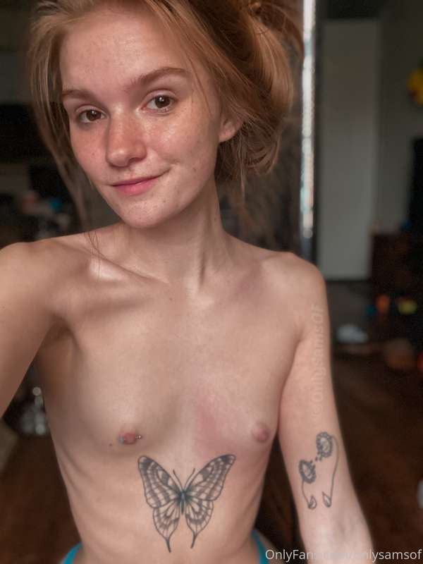Good morning! Titties, tats and a smile.