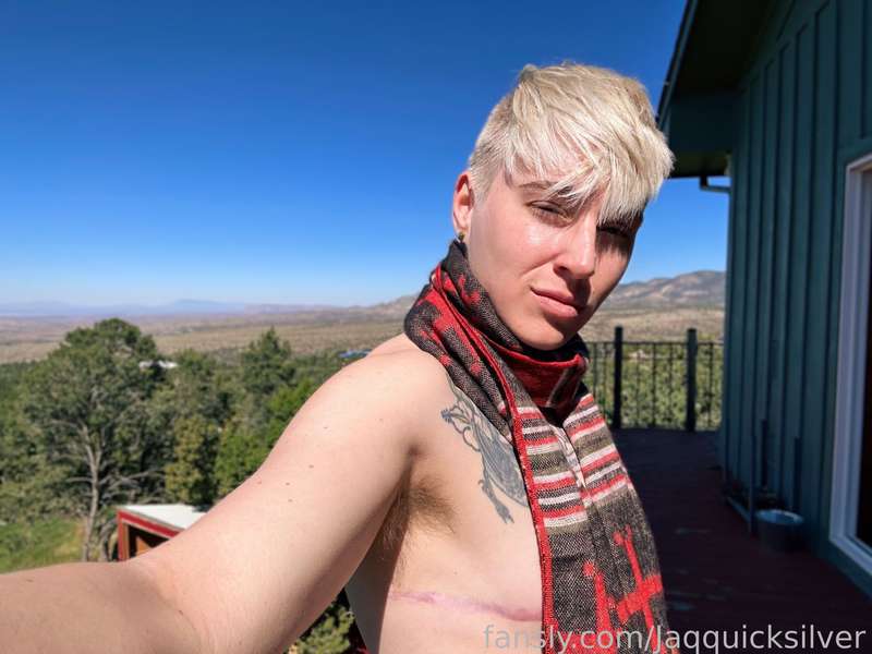 Jaqquicksilver - Fansly - 27 Oct, 2022 1