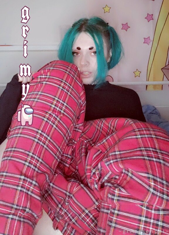 H-Hey...I'm trying to change...turn around-