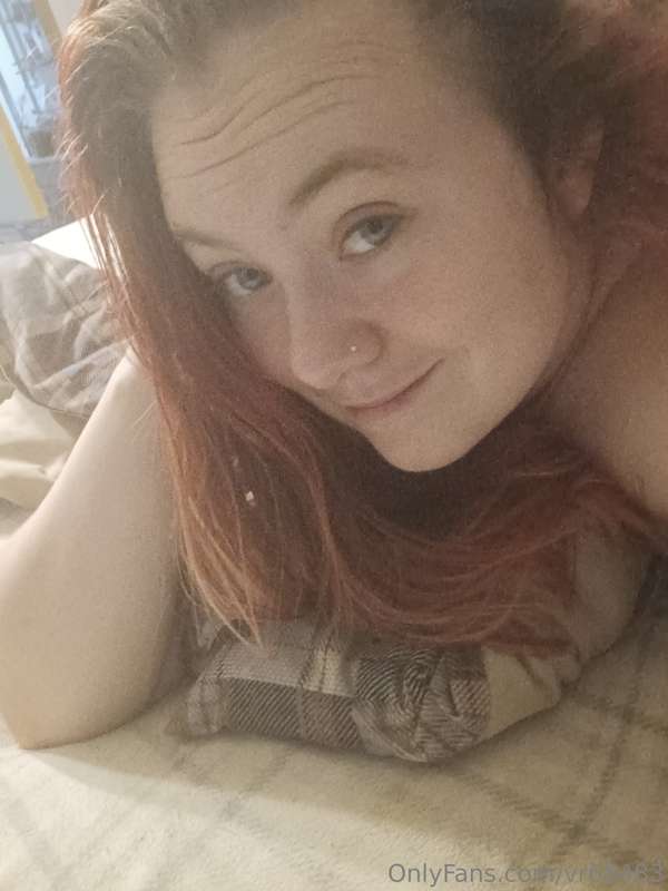 I definitely don't wanna get outta bed today