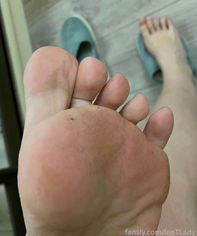 Feetlady - Fansly - 08 Apr, 2023
