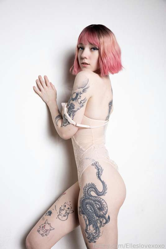 Elleslovexoxo - Fansly - 28 Aug, 2023