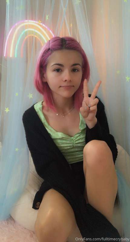 gonna go hang out with two friends today! look at my cool ne..