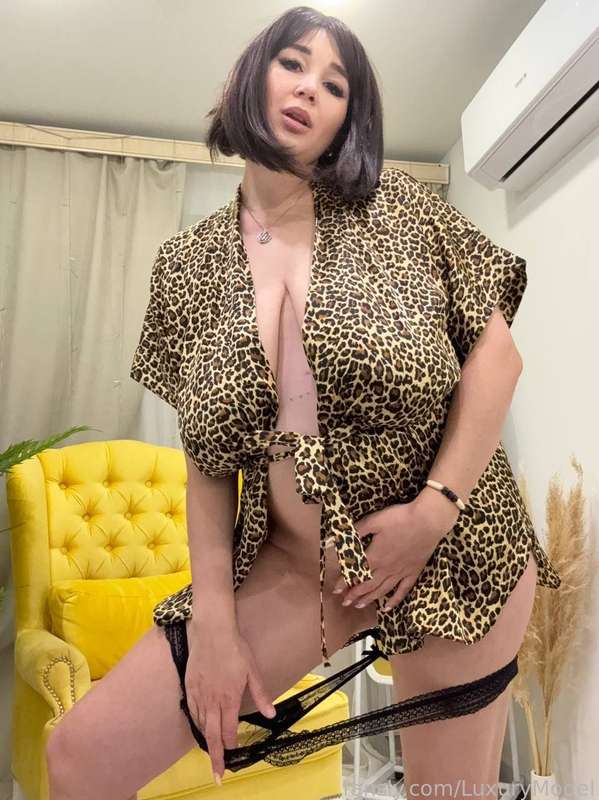 Luxurymodel - Fansly - 05 Apr, 2025