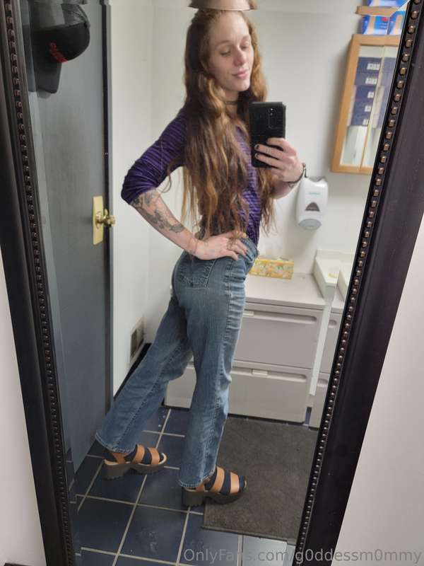 Work selfies 🤳 😉 😘