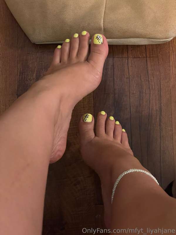 Fresh pedi 1