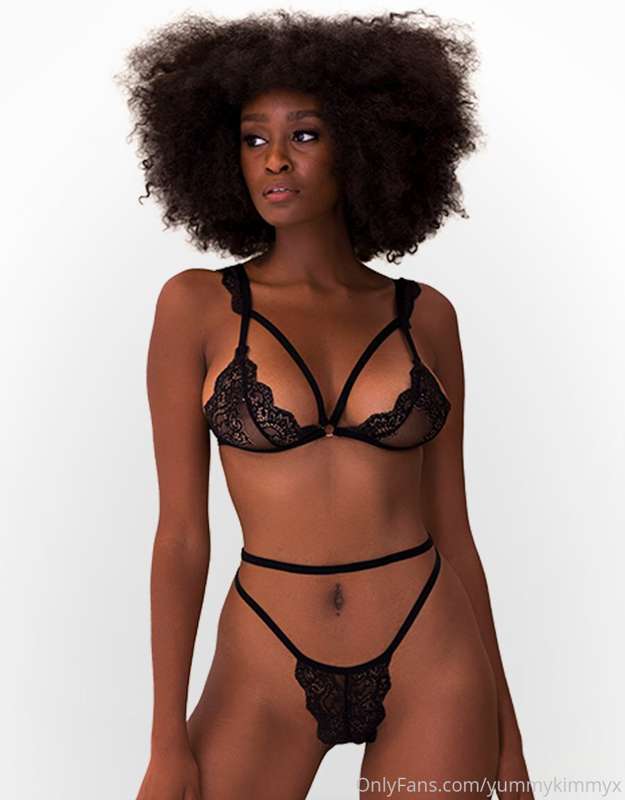 The lingerie in my last lingerie post was sold out in my siz.. 2