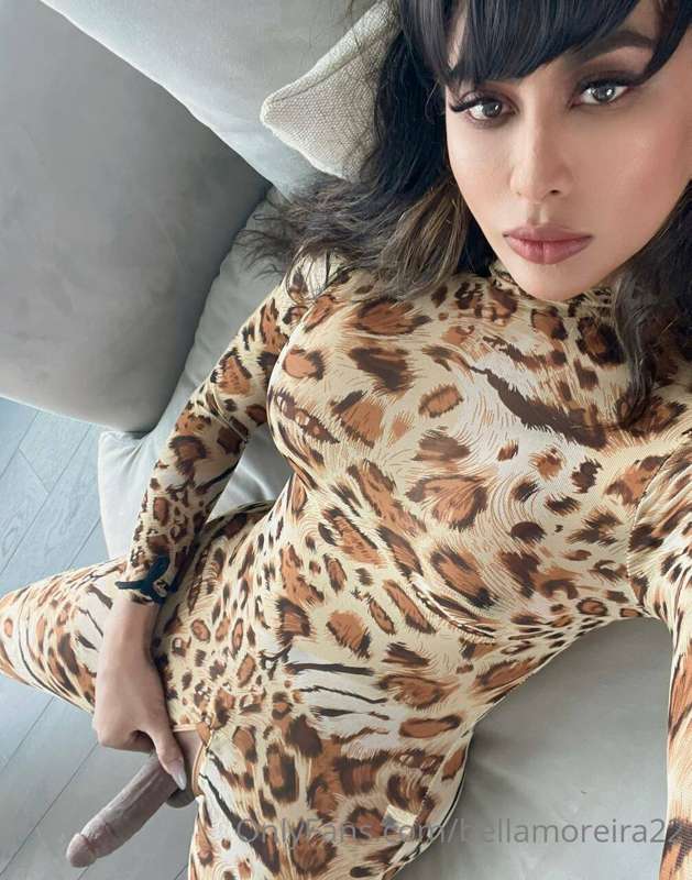 🎁😍 𝗙𝗥𝗘𝗘 𝗖𝗟𝗔𝗜𝗠 𝗕𝗘𝗟𝗢𝗪👇🏻subscribe to the most hottest Bengal tr.. 1