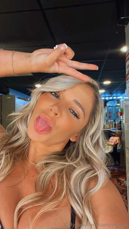 Hi babe 😜