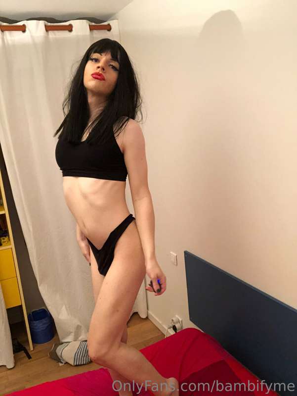 I'm trying to be more of a lewd bitch in my everyday life to.. 1