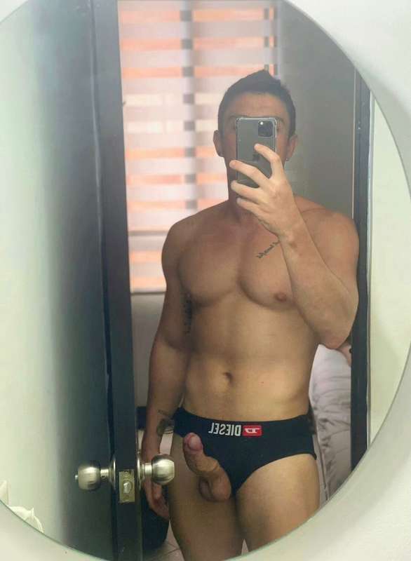 today 85% off just $5Colombia men 🇨🇴 📍Medellin @leoocarvajal.. 2