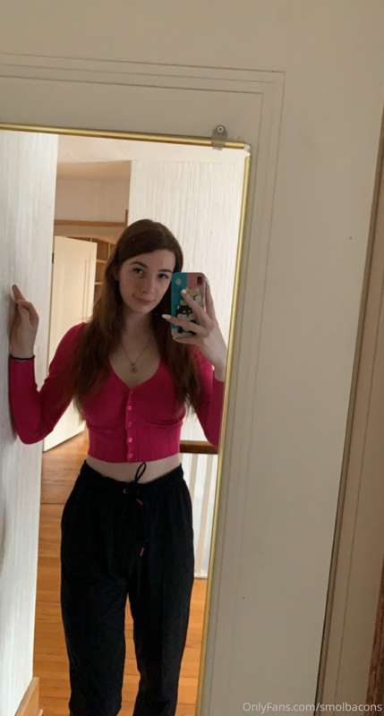 It’s a hot pink type of day 🌸 3