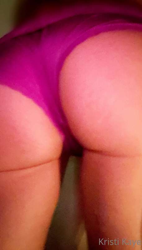 New content coming tonight 😈😘