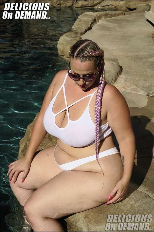 💦👑