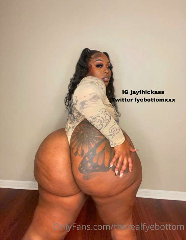 Therealfyebottom - Onlyfans - 03 Sep, 2022
