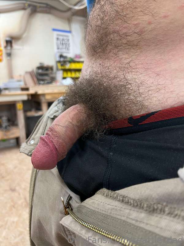Tomorrow I'm posting a glory hole vide with the sexy and bus.. 5