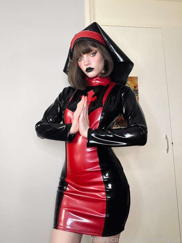 Thecutestkittycat - Fansly - 01 Nov, 2022 1