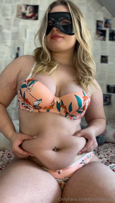 My boobs have swelled so much 🤭 2