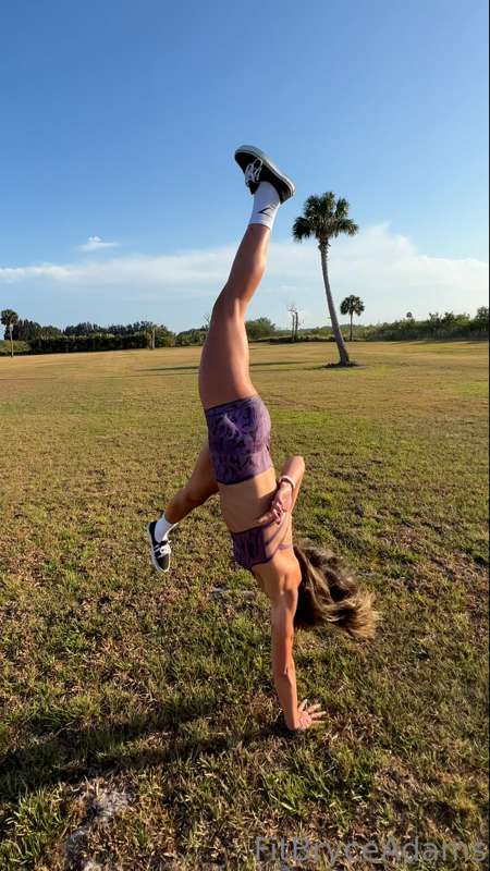 Keep swiping to see me complete a cartwheel 😉 20