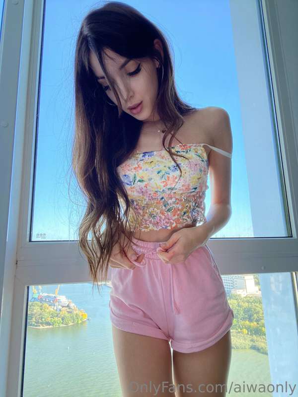 Small shorts for a small girl😋 1