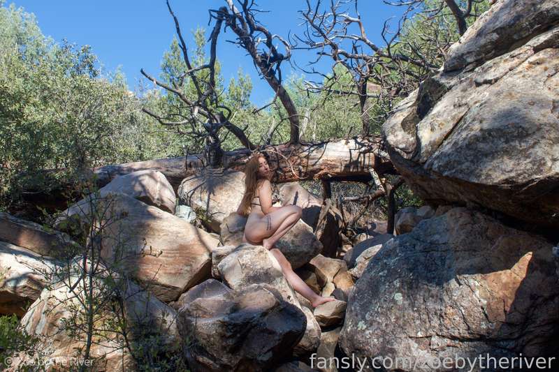 Zoebytheriver - Fansly - 11 Oct, 2021 1