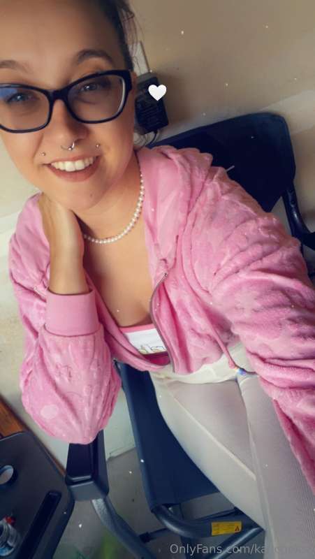 Loving my new  pearls 🥰  Santa was good  to me 😉🤍  Getting r..