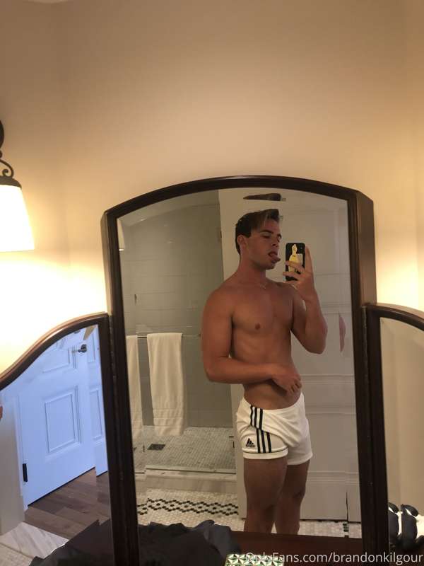 😏