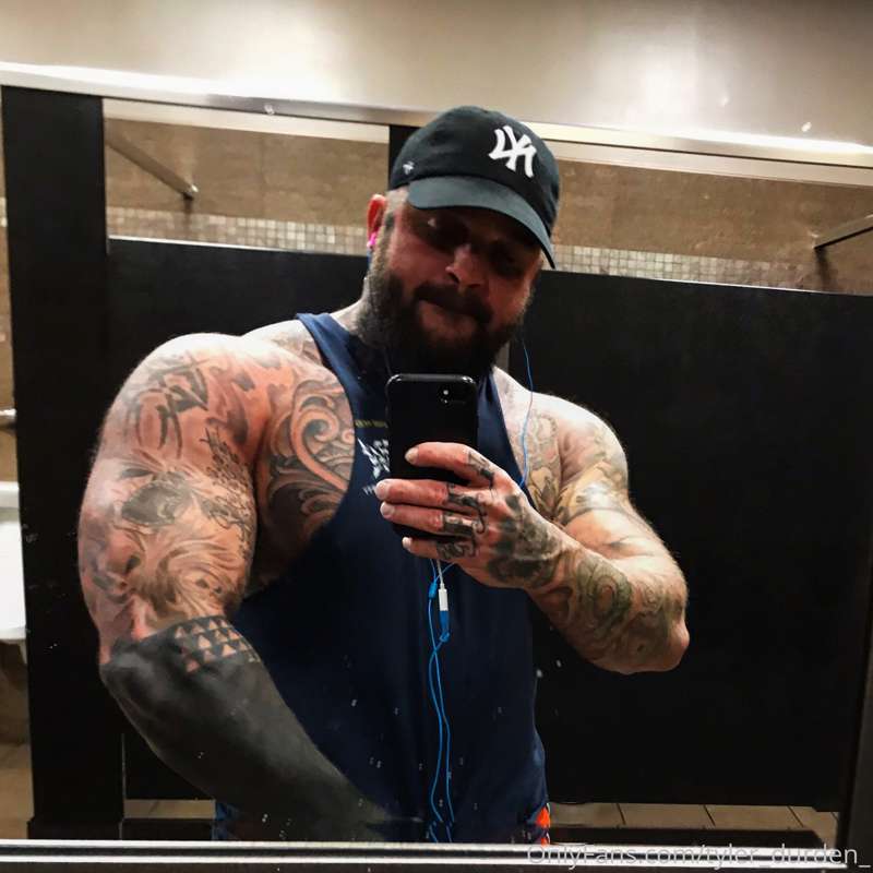 How big u think my arms are?
