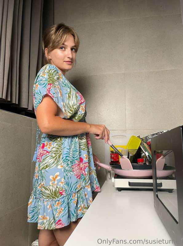 yes i do the cooking, yes i do the cleaning

if you know you.. 2