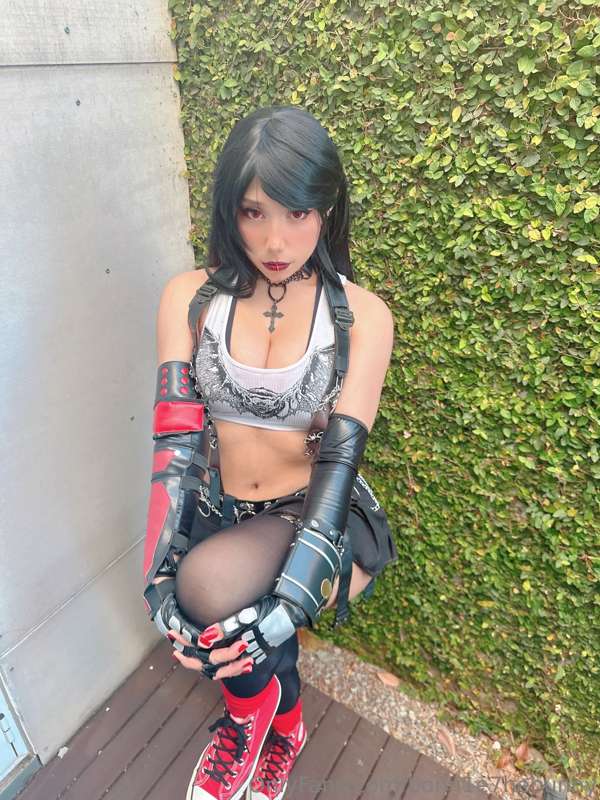 I’m curious…is that ur buster sword under those pants? Ooh d.. 3